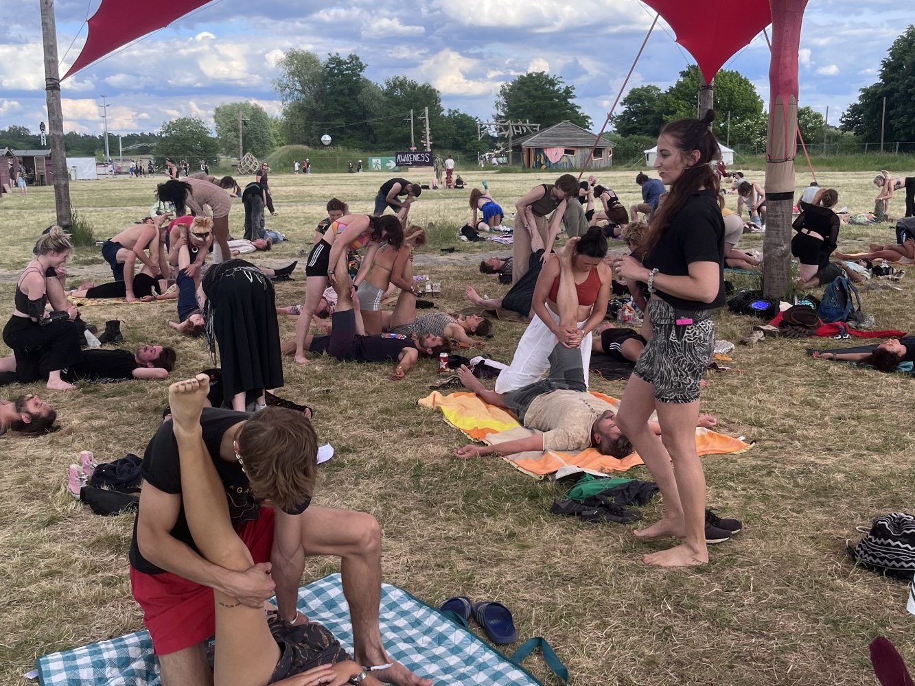 Partner-Yoga-Wurzelfestival1